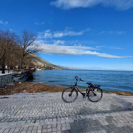 R&R Gesthouse Hotell Široka Eksteriør bilde