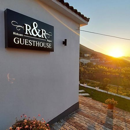 R&R Gesthouse Hotell Široka Eksteriør bilde